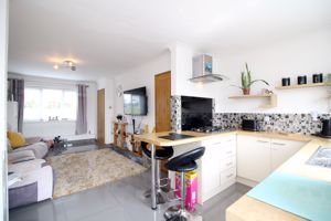 Kitchen- click for photo gallery